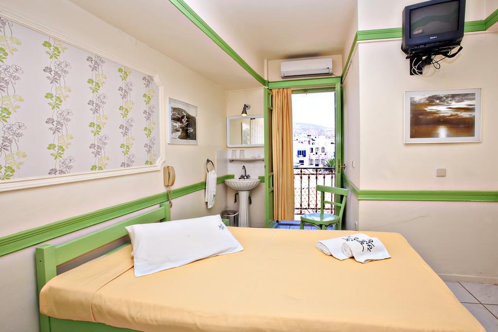 Aegli 1876 Hotel Tínos Quarto foto